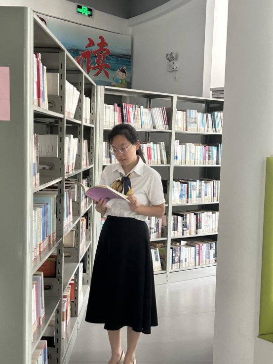 王曼