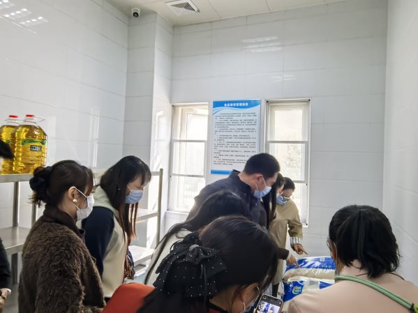 29bf35c1c703d64662cdf9495679b1c0_origin(1)