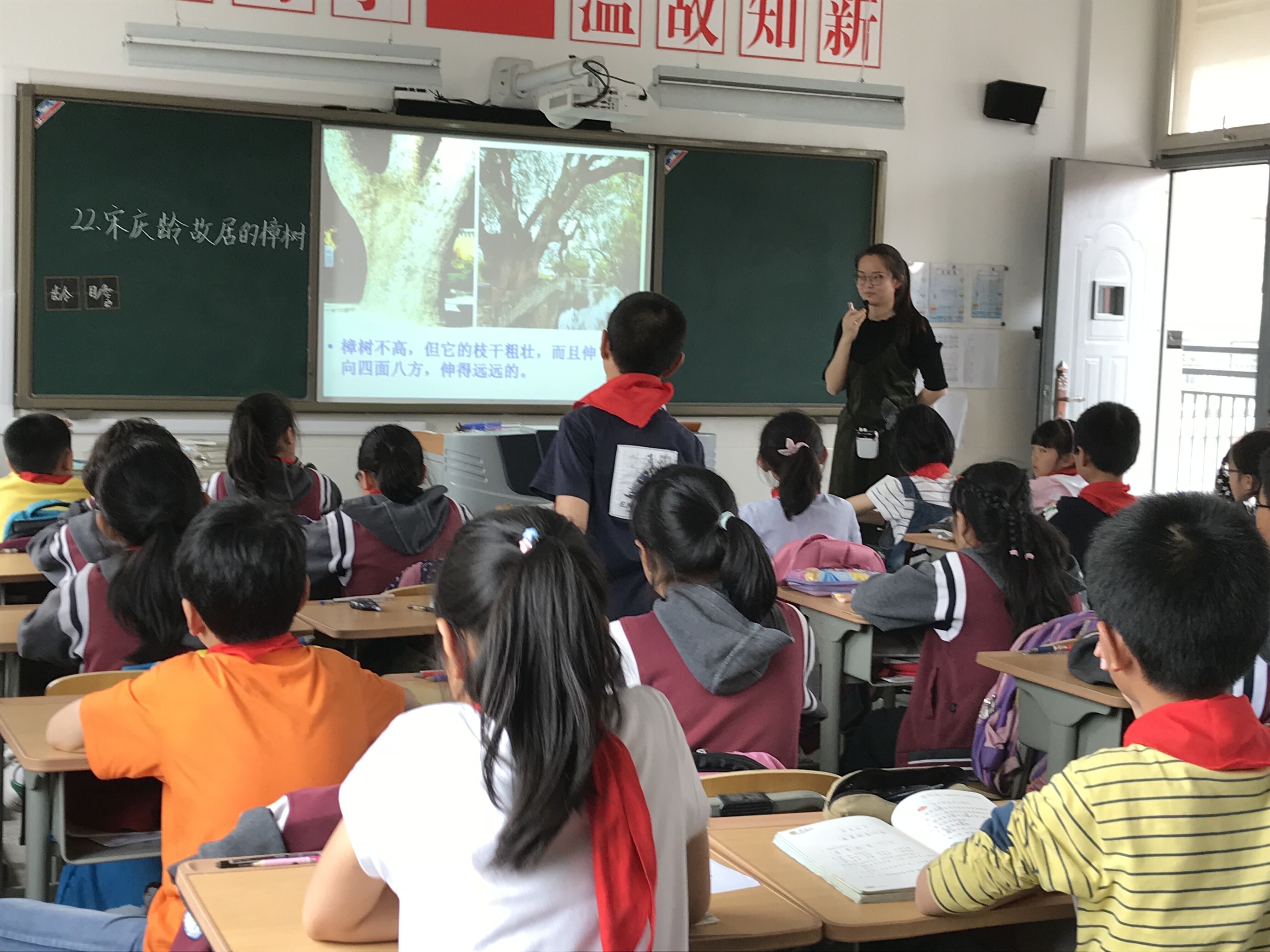 C:\Users\hp\Desktop\QQ图片20180510173417.jpg