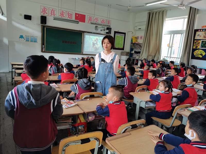 C:\Users\pc\Desktop\2021.5.17二幼参观校园\蒋梦淑2021.5.18二幼参观（马星星提供）\5.jpg